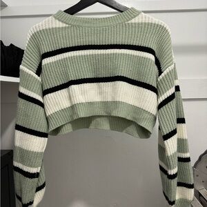 Cropped sweater